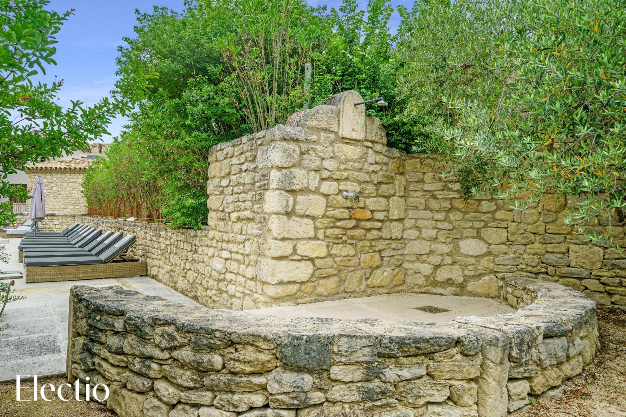 Residence Les Petitons Oppede Bagian luar foto