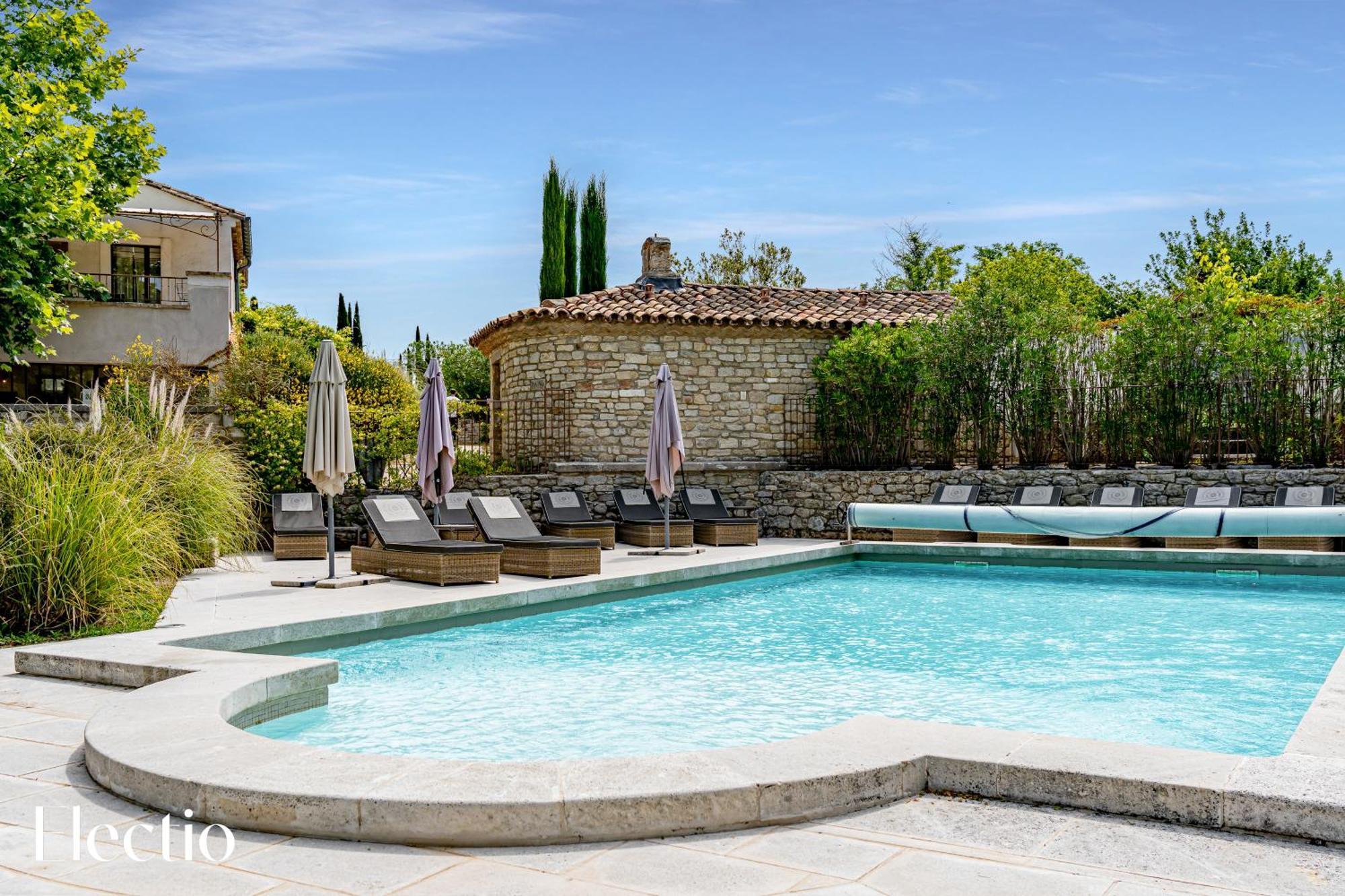 Residence Les Petitons Oppede Bagian luar foto