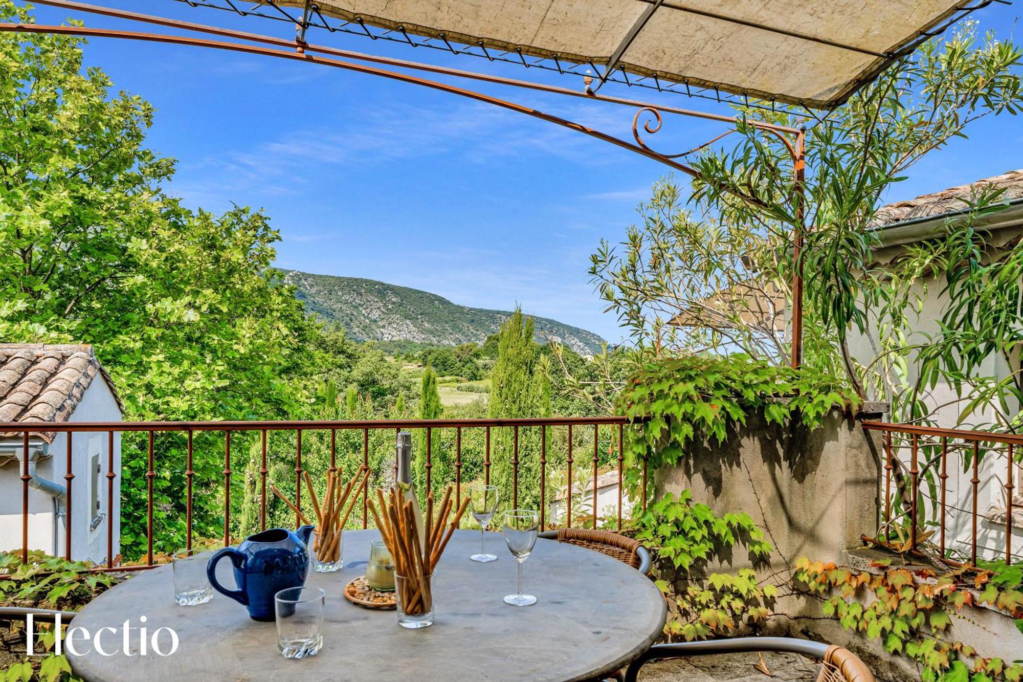 Residence Les Petitons Oppede Ruang foto